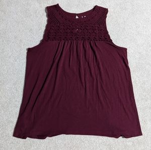 (Bundle 2 for $15) EUC Burgundy LOFT Sleeveless Top